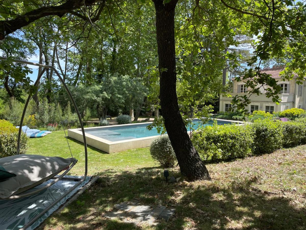 Bed and Breakfast Ermitage Notre Dame De Vacquieres Noves Exterior foto